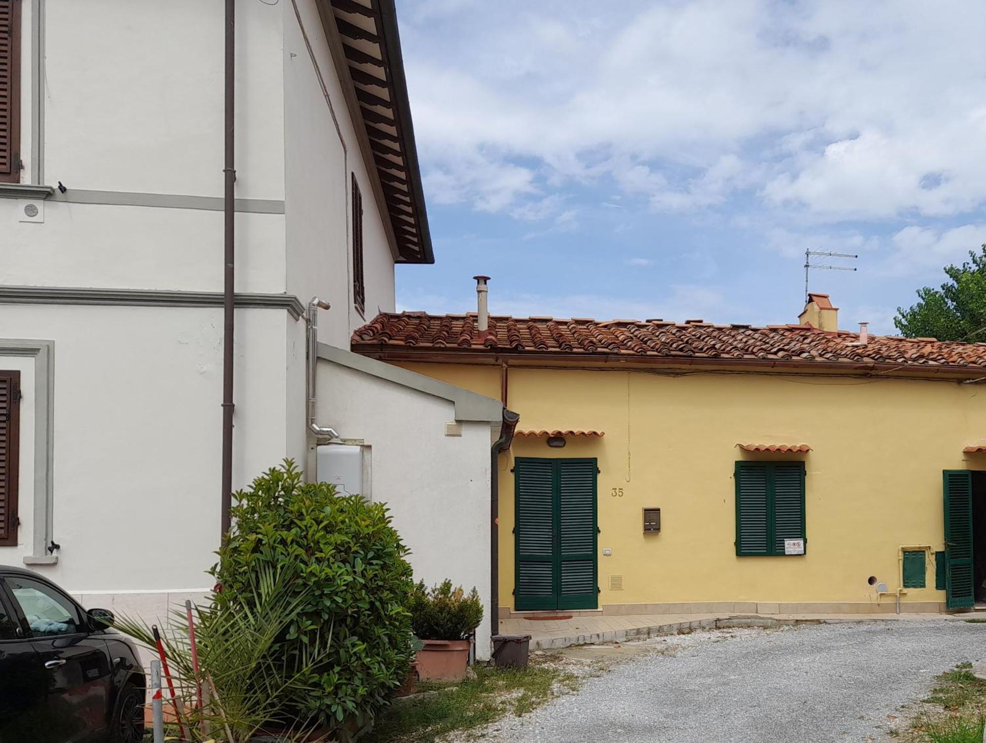 The House By The River 35 Pisa Luaran gambar